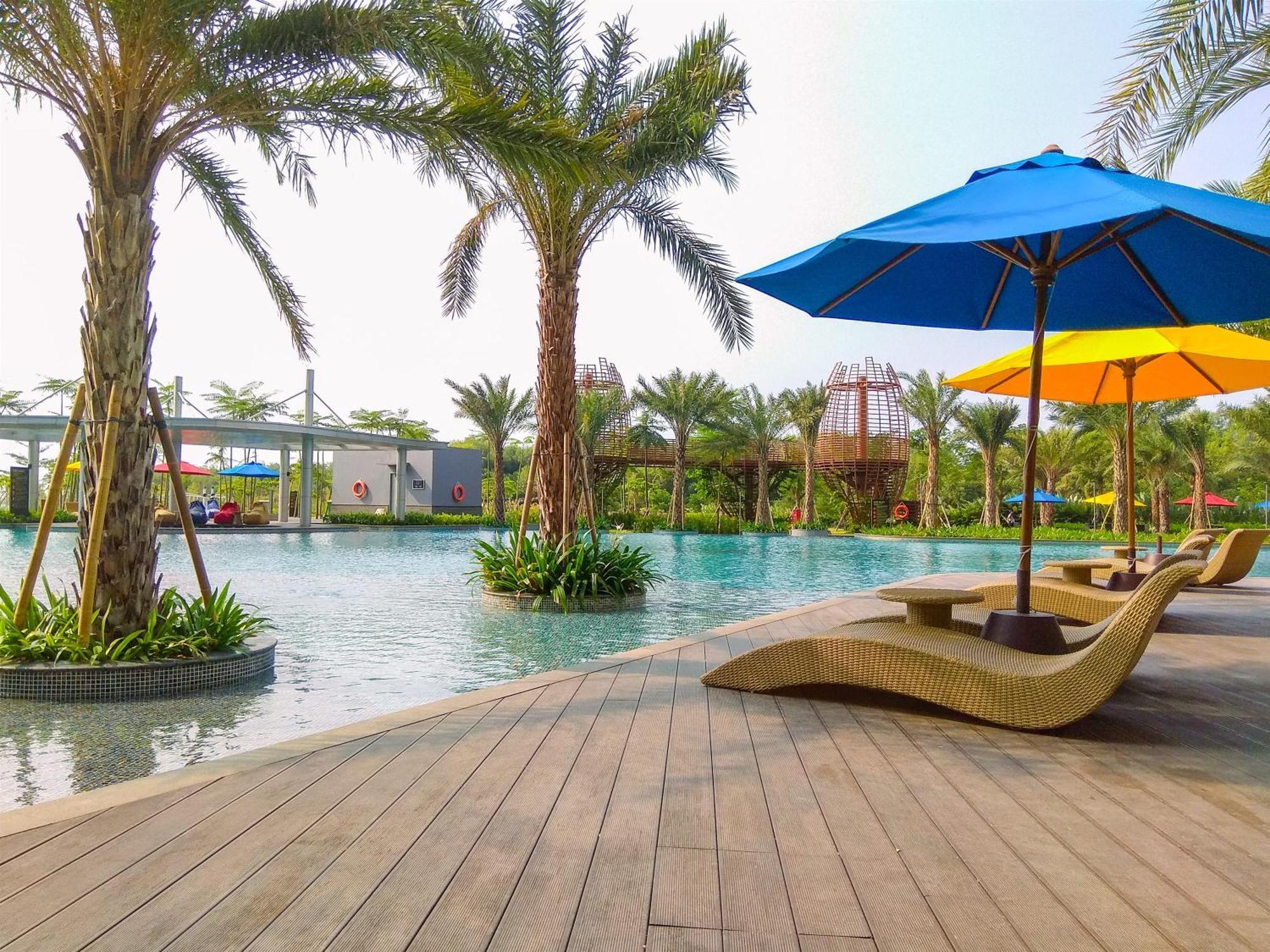 Warm And Elegant 1br At Gold Coast By Travelio Apartment *